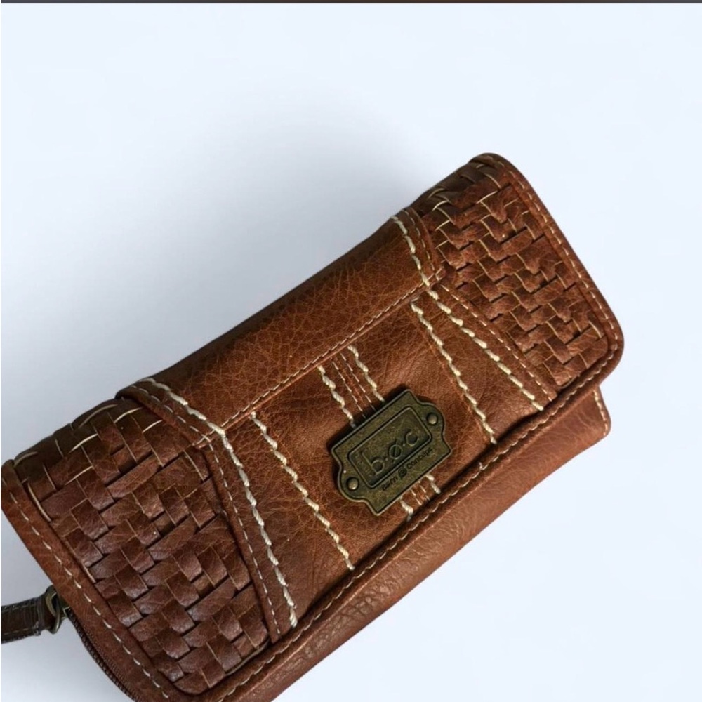 BOC Chestnut Woven Wallet NWOT